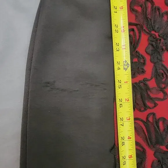 Connected Apparel Bodycon Dress 6 Black Red Floral Appliqué Party - Picture 10 of 11